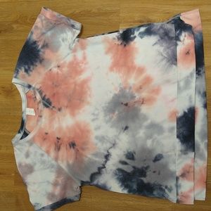 Livi by Lane Bryant,blue pink white tie dye short sleeve sweatshirt,size 14,used